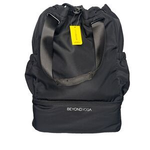 Beyond Yoga Convertible Gym bag Black NWT